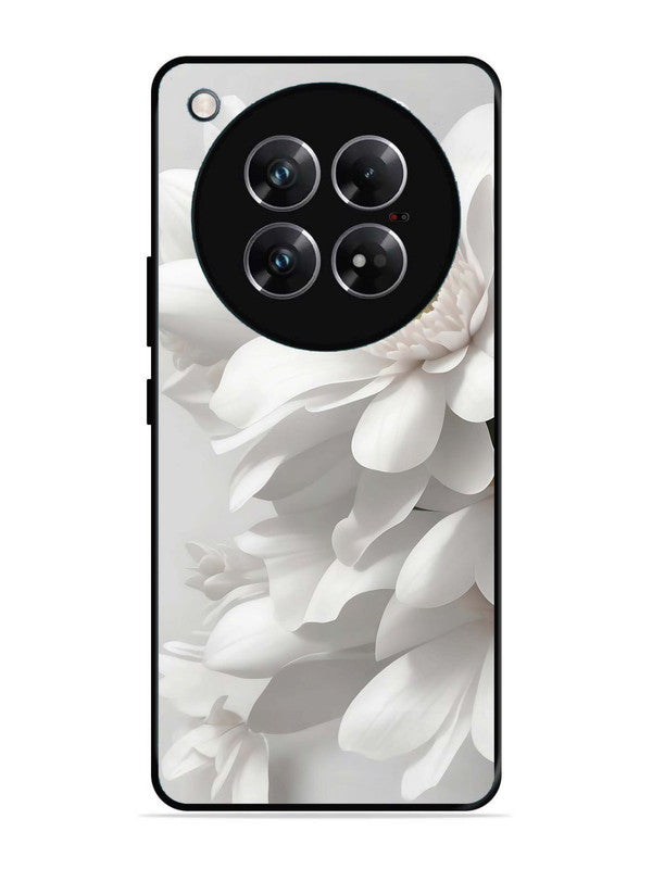 Infinix Zero 40 5G Soft Focus Purity white Flower