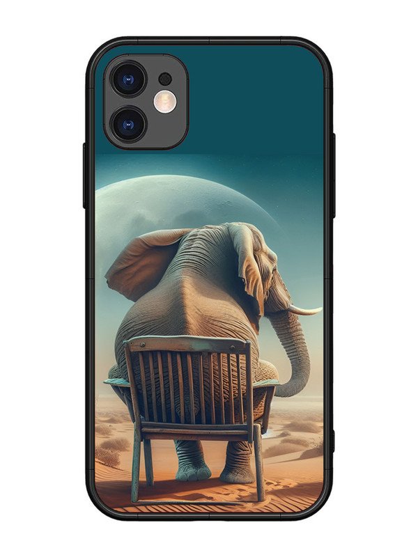 iPhone 11 Baby Elephant om chair