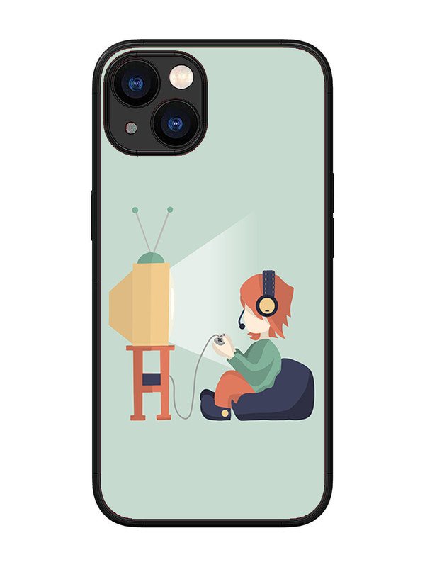 iPhone 13 Kid Playing Game