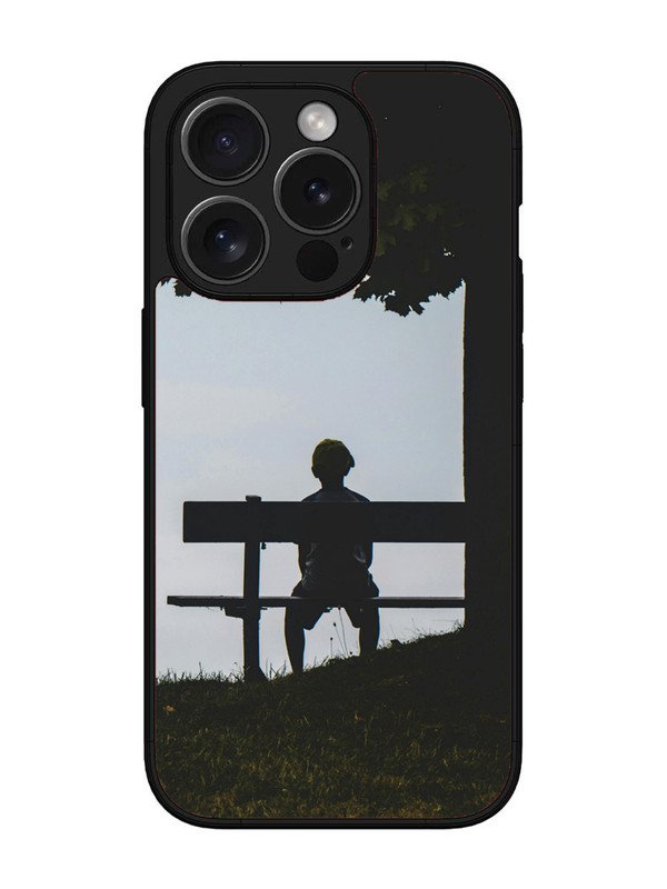 iPhone 15 Pro Max Alone under the Baniyan Tree