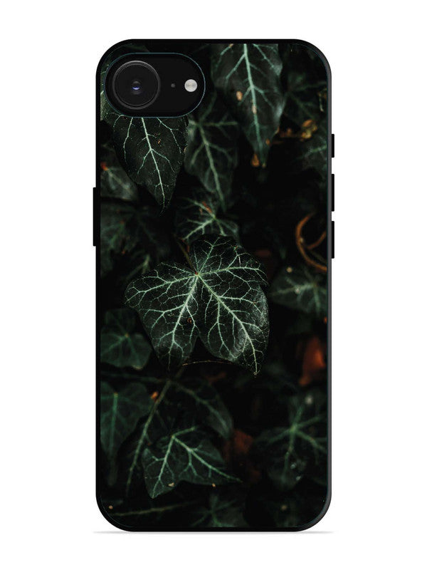iPhone 16e Betel Leafs