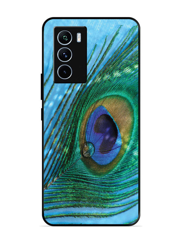 iQoo 9 SE A drop on Peacock Feather