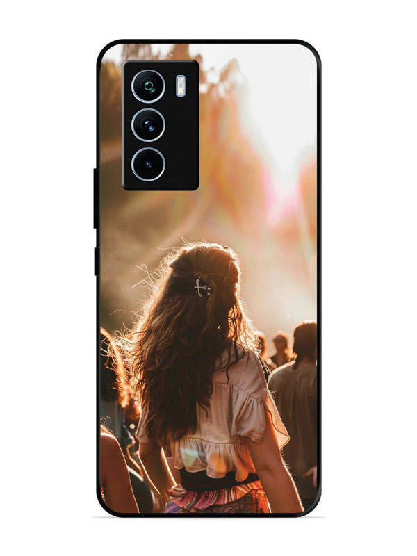 iQoo 9 SE Sunlit Festival Vibes
