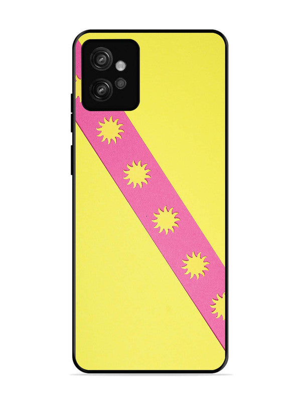Motorola Moto G32 Pick Strip on Yellow Colour