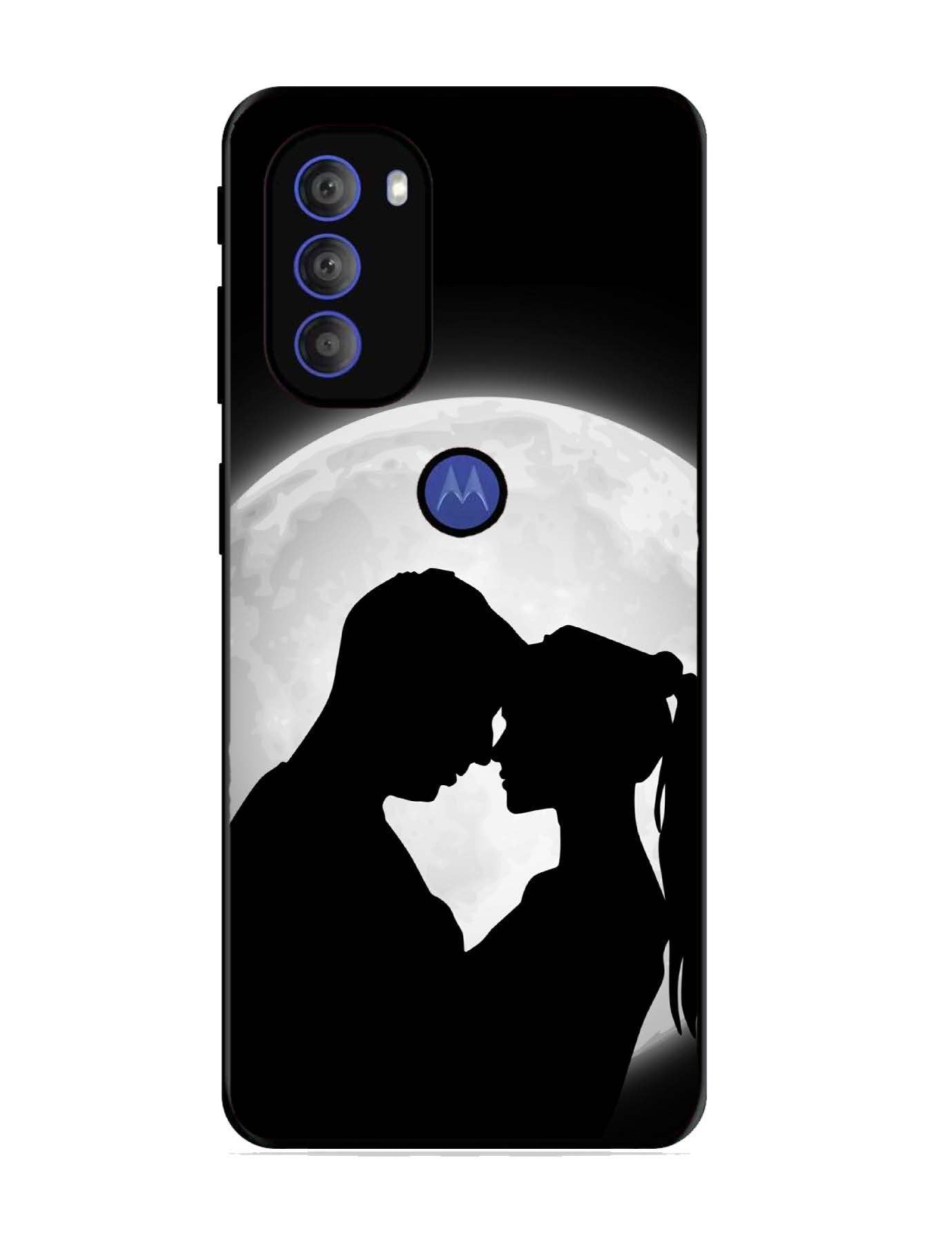 Motorola Moto G71 5G Couple on Moon