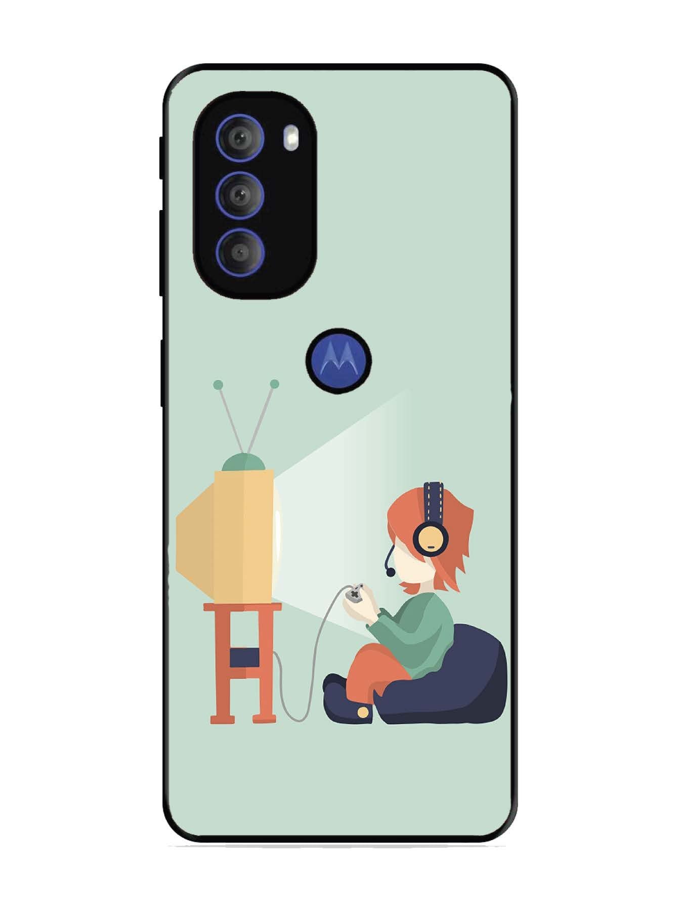 Motorola Moto G71 5G Kid Playing Game