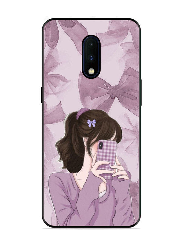OnePlus 7 Pinky Girl taking selfie