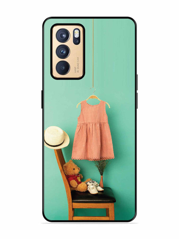 Oppo RENO 6 Pro 5G Trendy dress for girl near toy bear