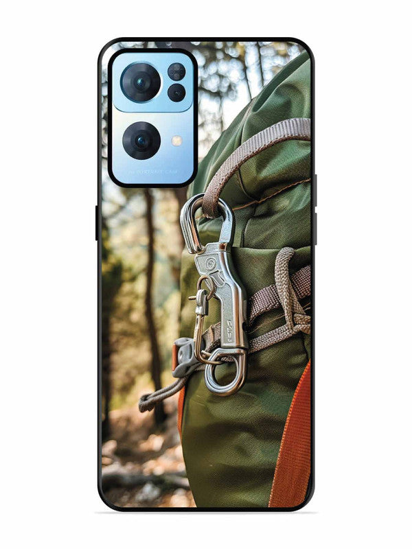 Oppo RENO 7 Pro 5G Hiking Gear Close-up