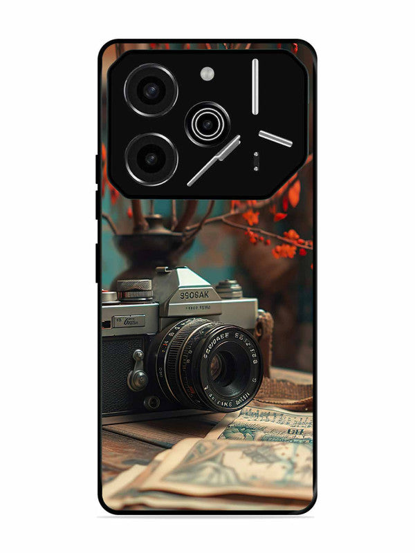 Tecno Pova 6 Pro 5G Retro Camera