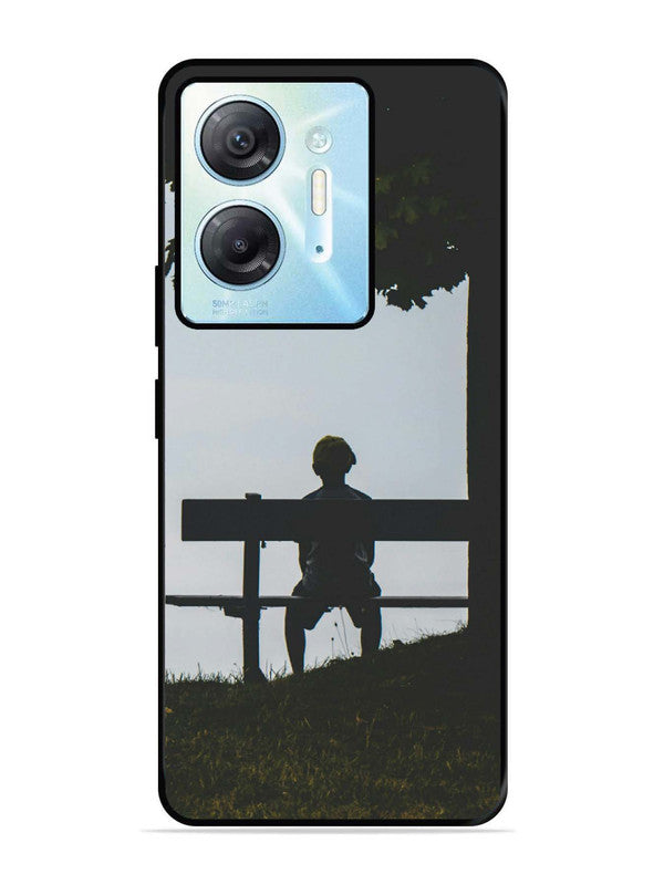Infinix Hot 30 5G Alone under the Baniyan Tree