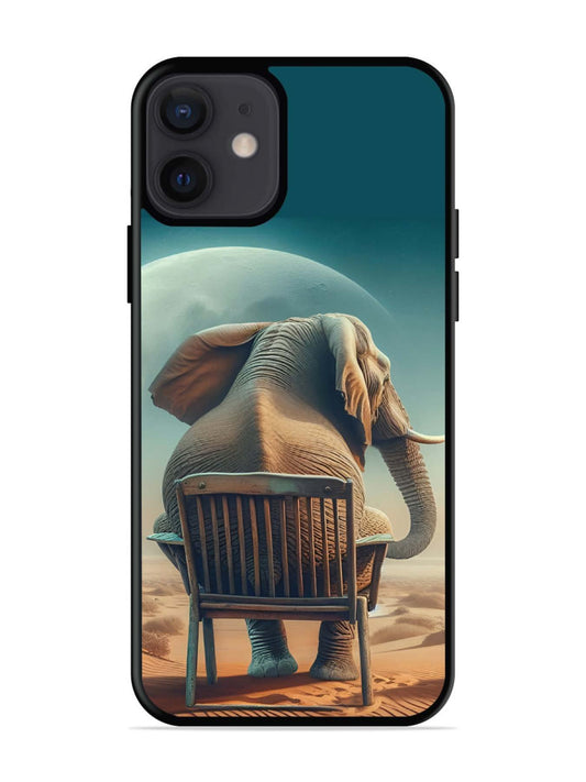 iPhone 12 Mini Baby Elephant om chair