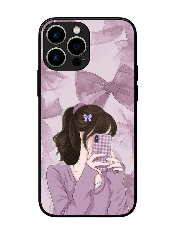 iPhone 13 Pro Max Pinky Girl taking selfie