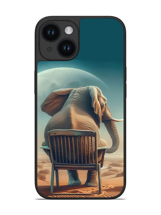 iPhone 15 Baby Elephant om chair