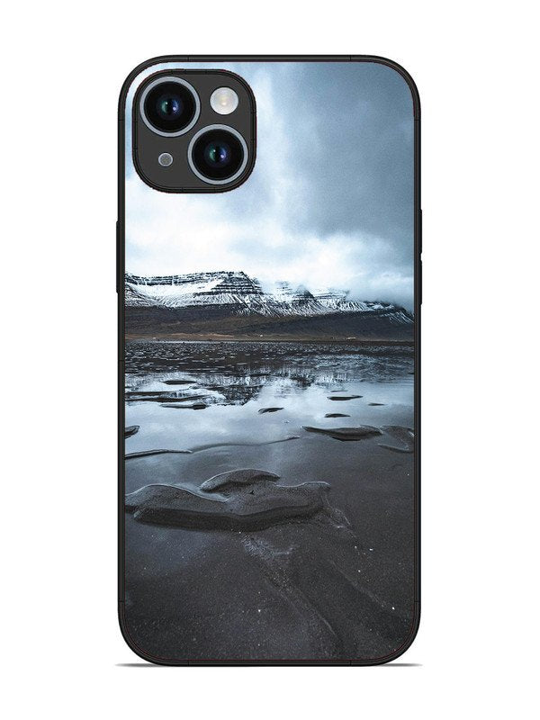 iPhone 14 Plus Beach And Mountain