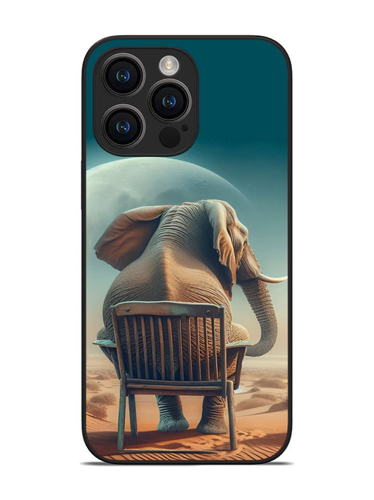 iPhone 14 pro max Baby Elephant om chair