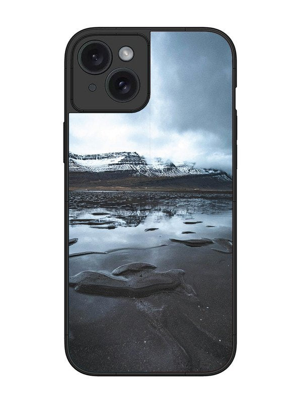 iPhone 15 Plus Beach And Mountain