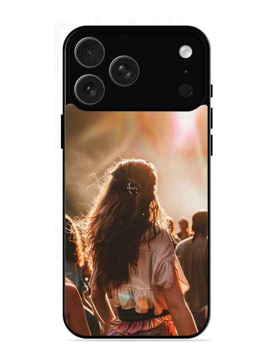 iPhone 17 Pro Sunlit Festival Vibes