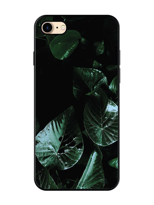 iPhone 8 Leafs at night