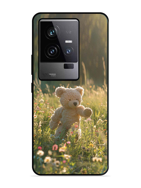 iQoo 11 5G Teddy Bear Outdoors