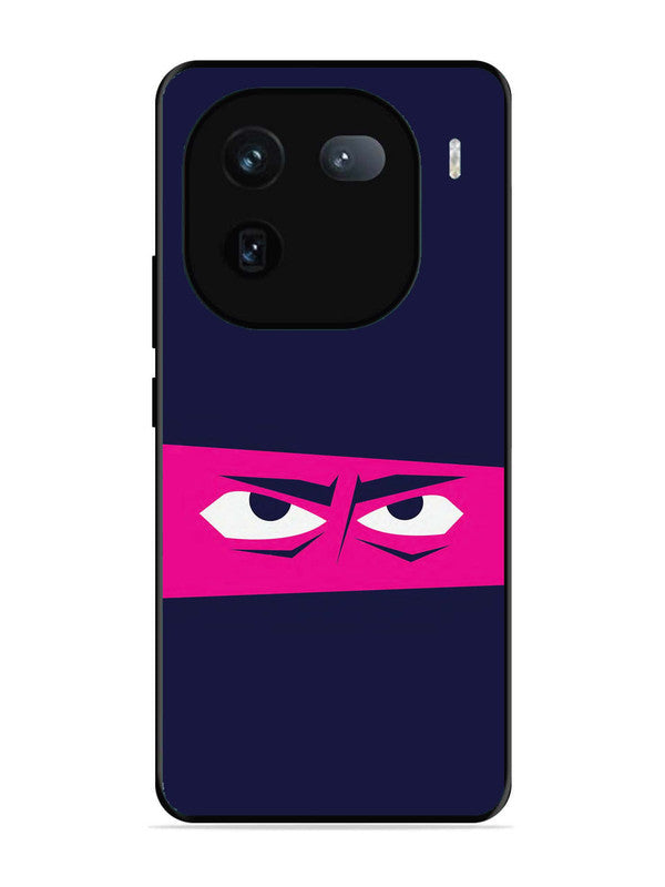 iQoo 12 5G Eyes On Pink