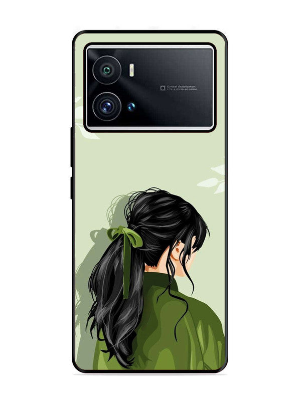 iQoo 9 Pro Cool Girl backside