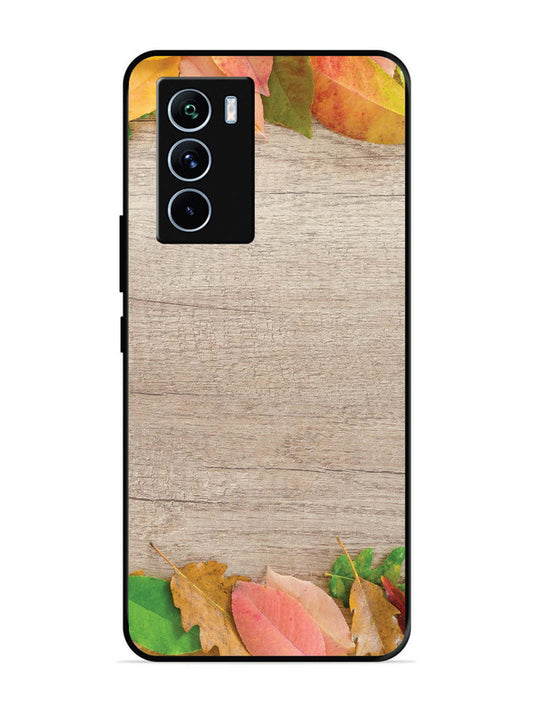 iQoo 9 SE Autumn Leafs On Wooden Table