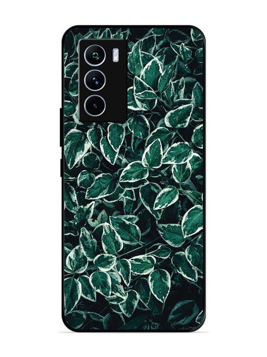 iQoo 9 SE Green Oasis Leafs