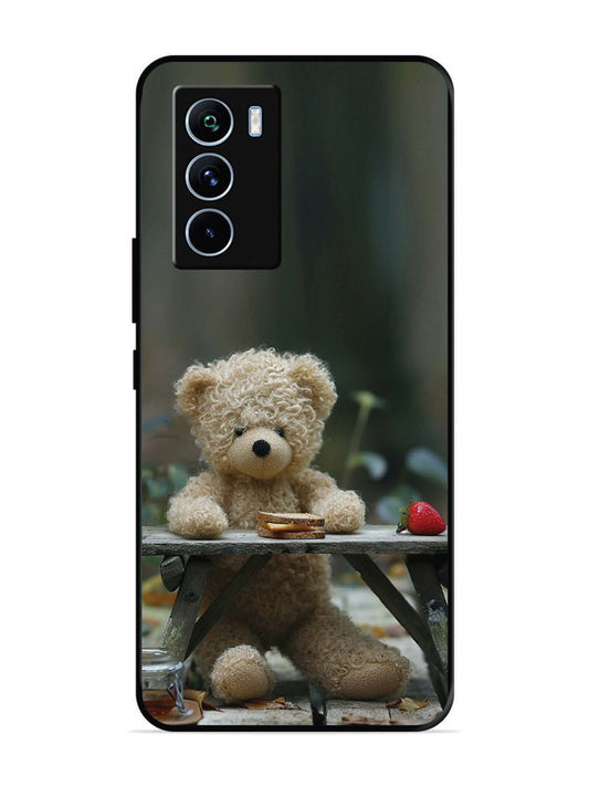 iQoo 9 SE Teddy Bear Picnic