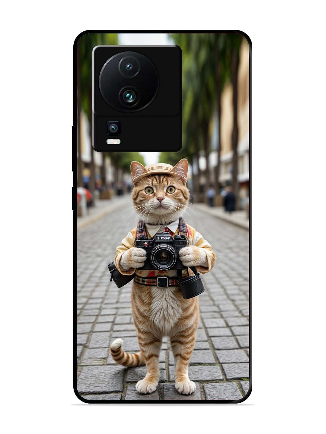 Iqoo Neo 7 5G Cat as Cameraman