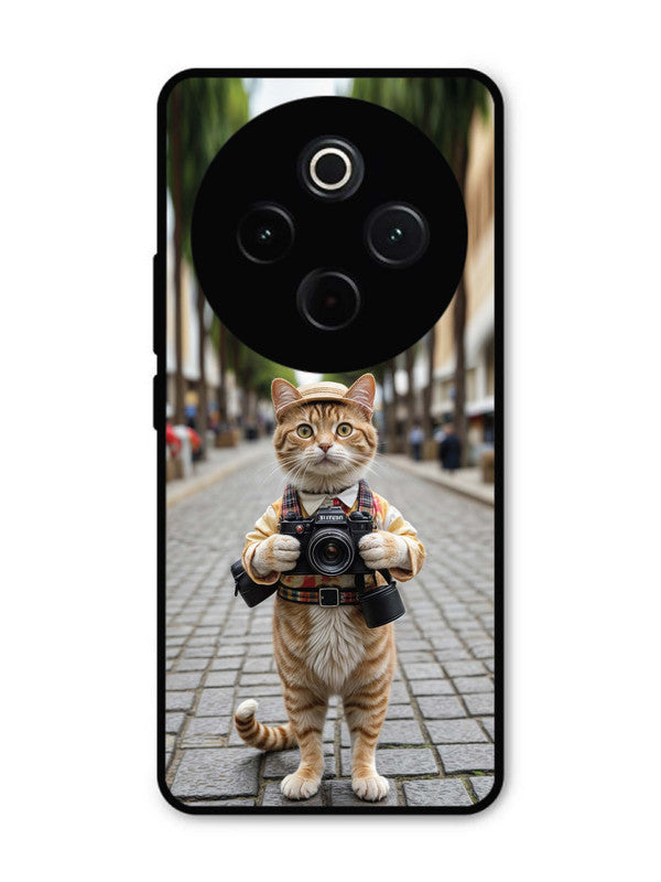 Iqoo Z10 5G Cat as Cameraman