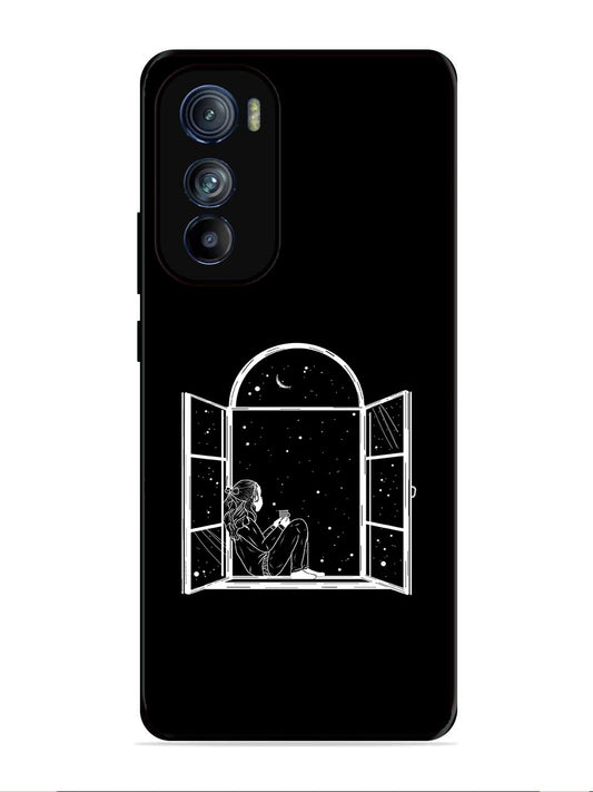 Motorola Moto Edge 30 Little Girl on Window
