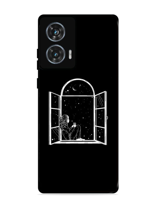 Motorola Moto G85 Little Girl on Window