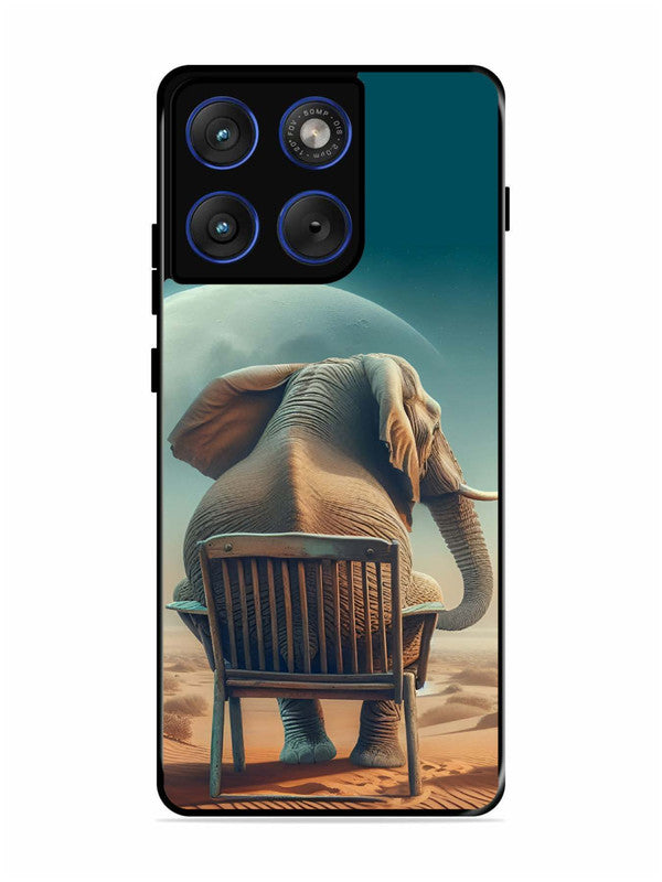 Motorola Edge 70 5G Baby Elephant om chair
