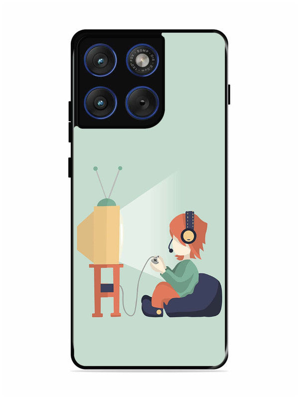 Motorola Edge 70 5G Kid Playing Game