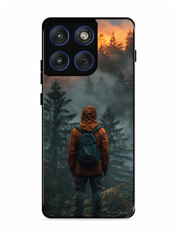 Motorola Edge 70 5G Alone in Forest