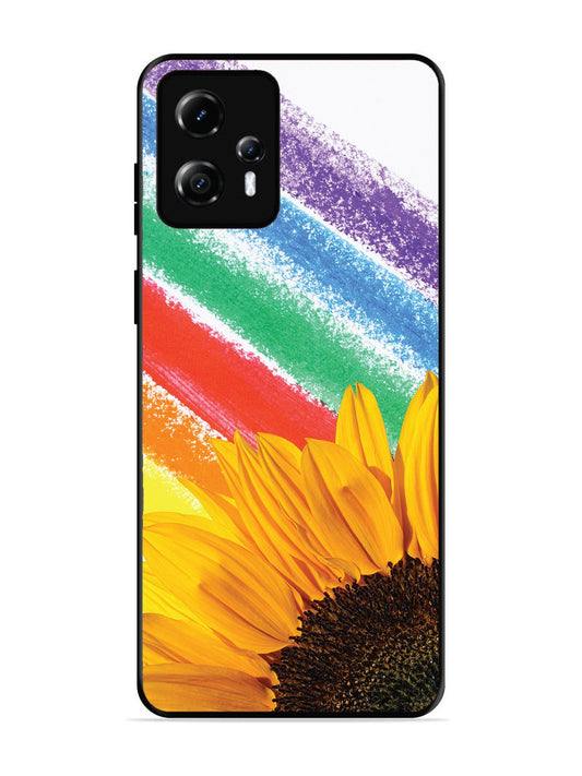 Motorola Moto G13 Sunflower on Colourful Lines