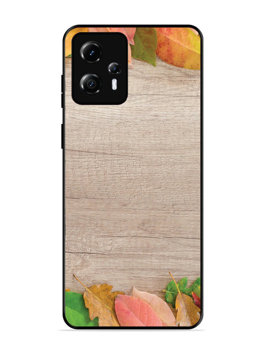 Motorola Moto G13 Autumn Leafs On Wooden Table
