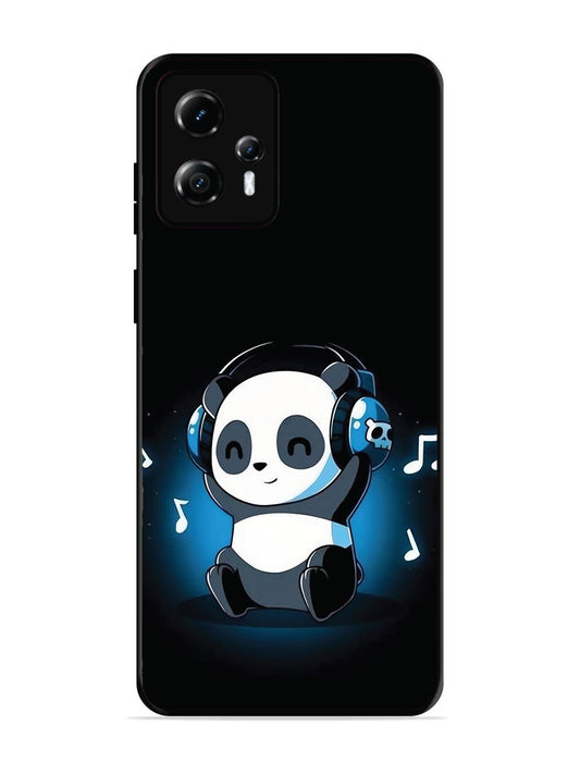 Motorola Moto G13 Panda Listening Music