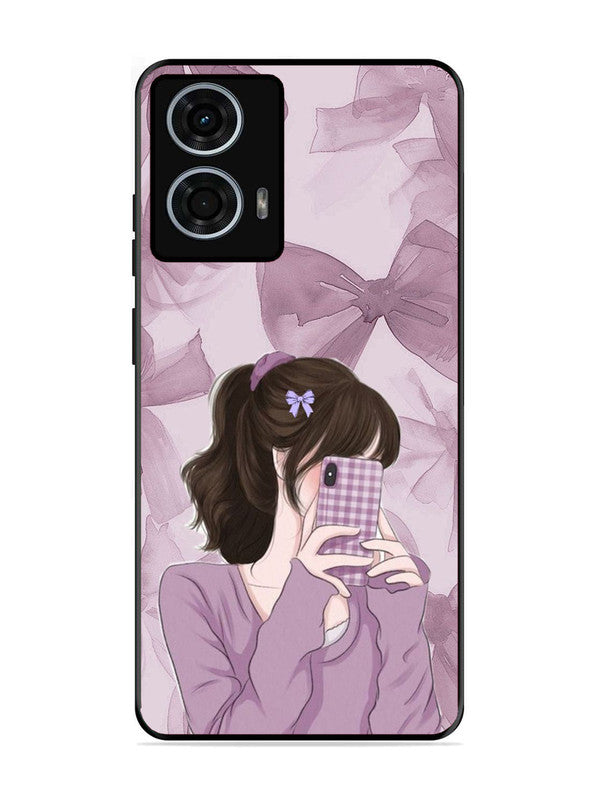 Motorola Moto G24 Power Pinky Girl taking selfie