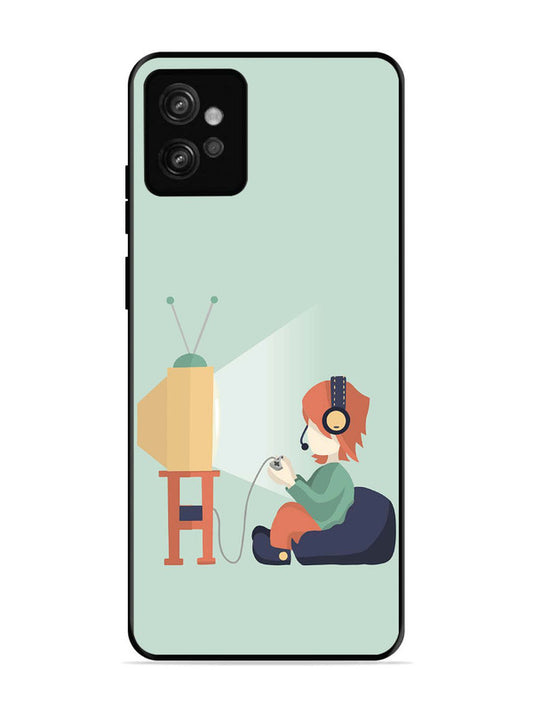 Motorola Moto G32 Kid Playing Game