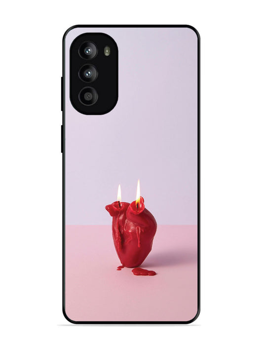 Motorola Moto G62 5G A Lighted Heart Candle