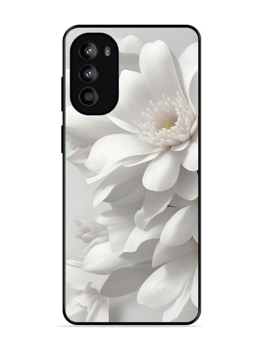 Motorola Moto G62 5G Soft Focus Purity white Flower