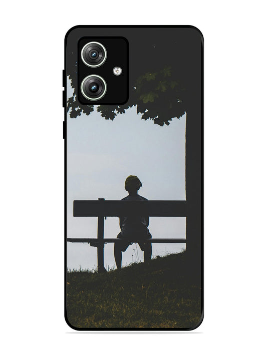 Motorola Moto G64 5g Alone under the Baniyan Tree