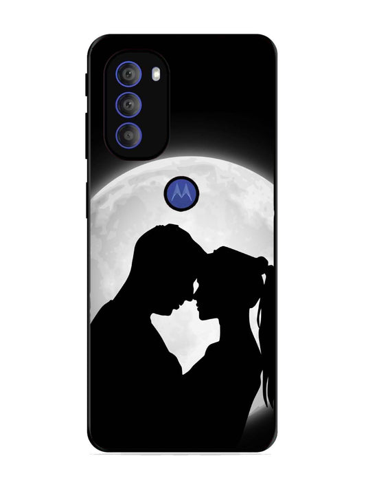 Motorola Moto G71 5G Couple on Moon