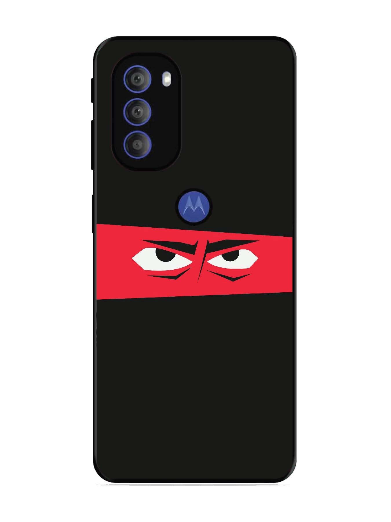 Motorola Moto G71 5G Eyes On Red