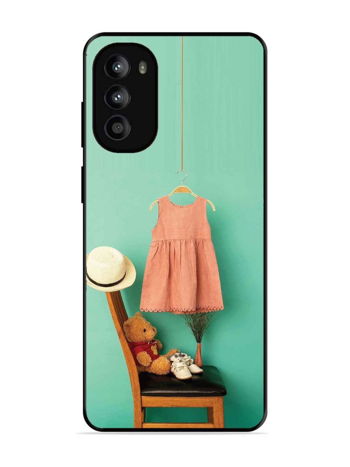 Motorola Moto G82 Trendy dress for girl near toy bear