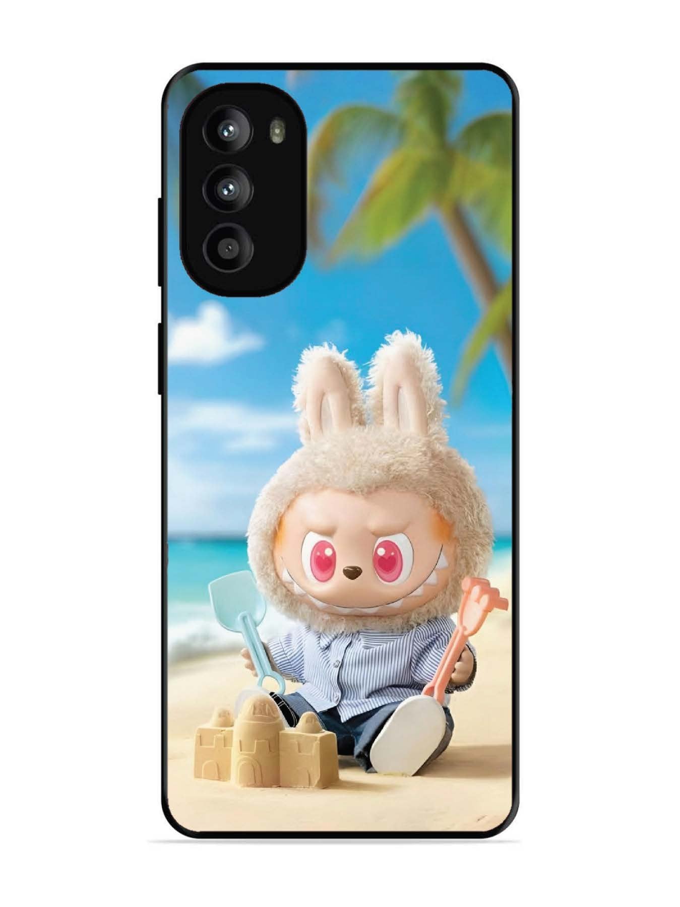 Motorola Moto G82 Labubu at the Beach