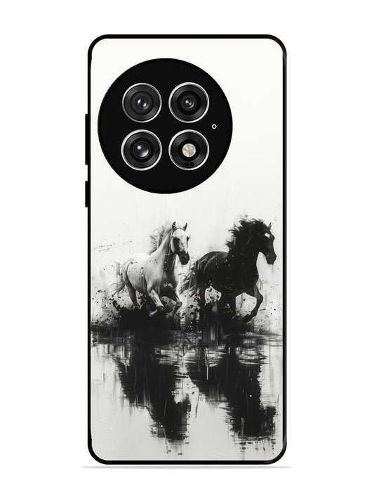 OnePlus 13 Black & White Horse
