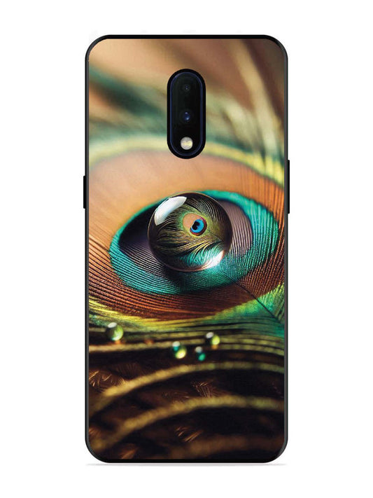 OnePlus 6T Water Drop On Peacock Feather